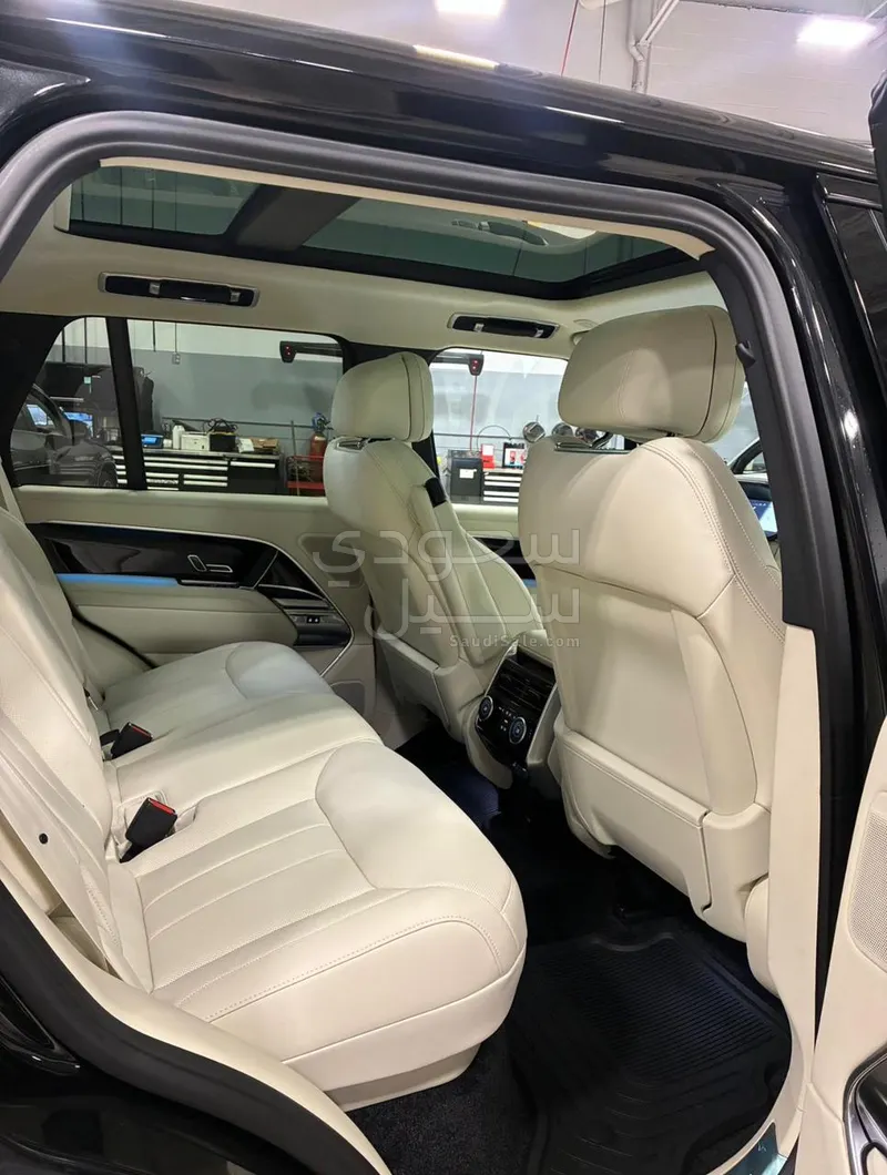 2026 لاند روفر رينج روفر اتش اس اي