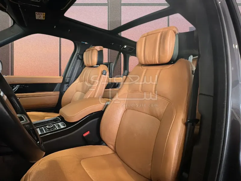 2021 لاند روفر رينج روفر اوتوبيوغرافي