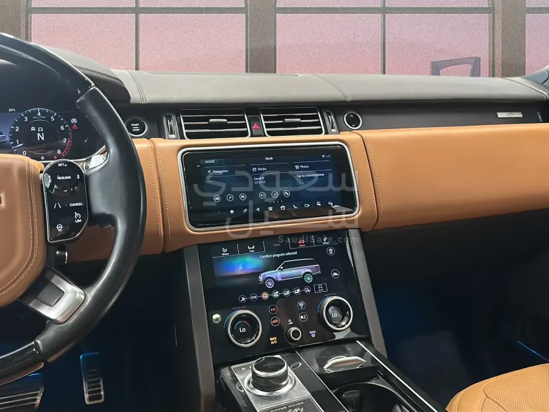 2021 لاند روفر رينج روفر اوتوبيوغرافي