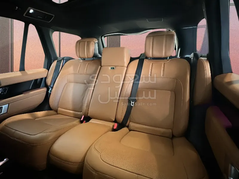 2021 لاند روفر رينج روفر اوتوبيوغرافي