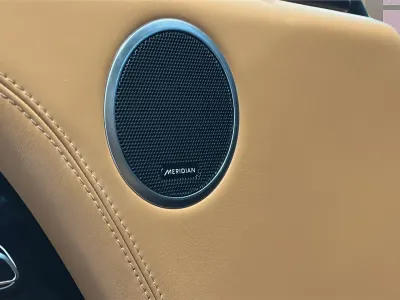 2021 لاند روفر رينج روفر اوتوبيوغرافي