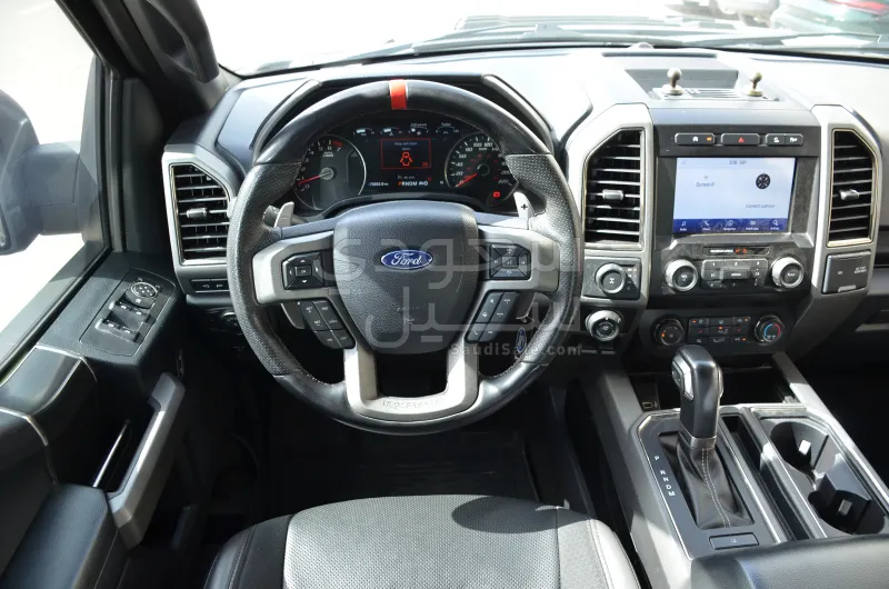 2020 فورد اف 150 رابتور