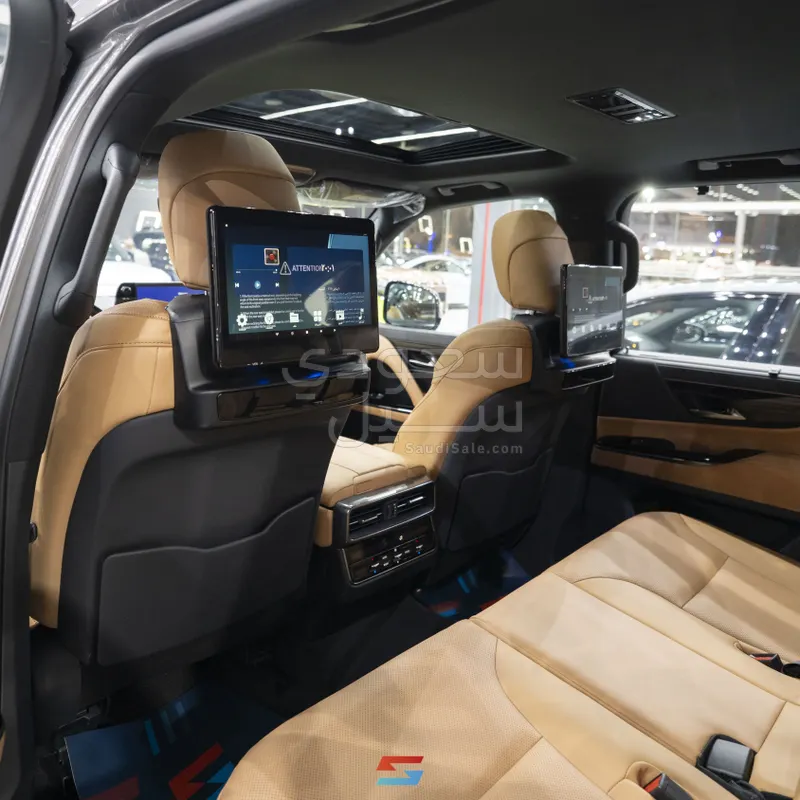 2026 لكزس إل إكس 600