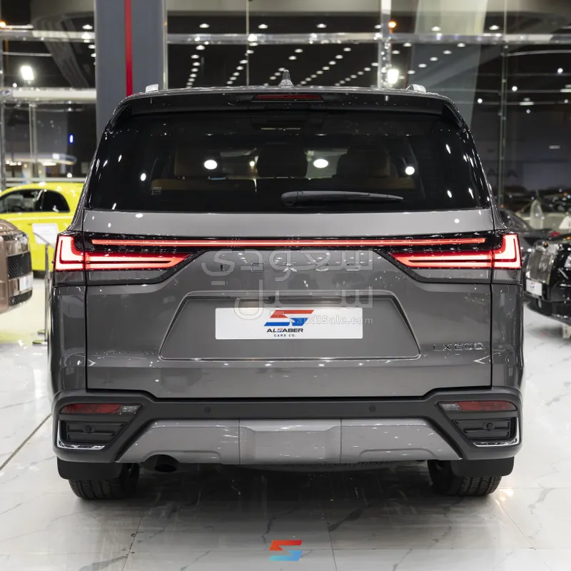 2026 لكزس إل إكس 600