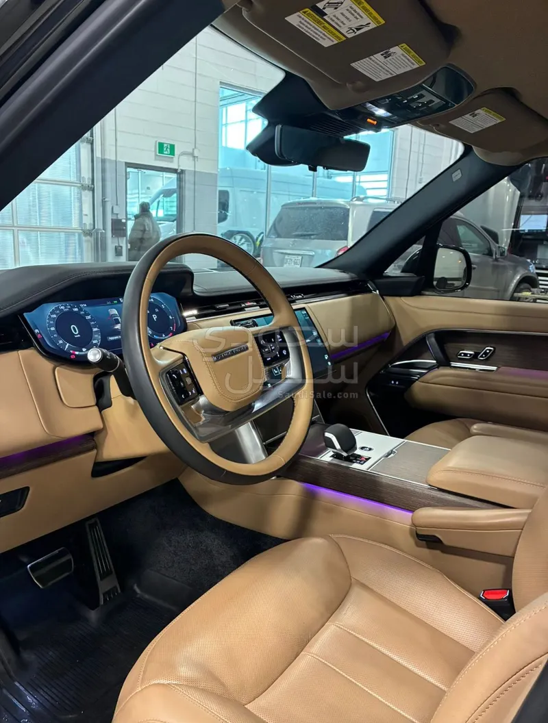 2024 لاند روفر رينج روفر فوج