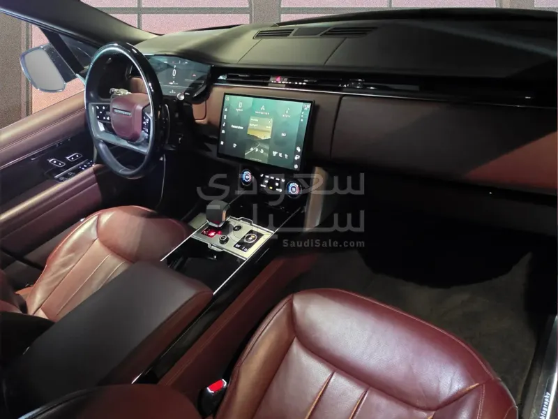 2023 لاند روفر رينج روفر اوتوبيوغرافي