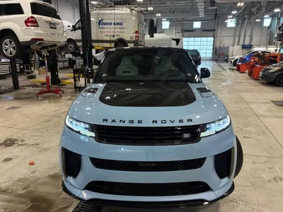 2025 Land Rover Range Rover Sport SV