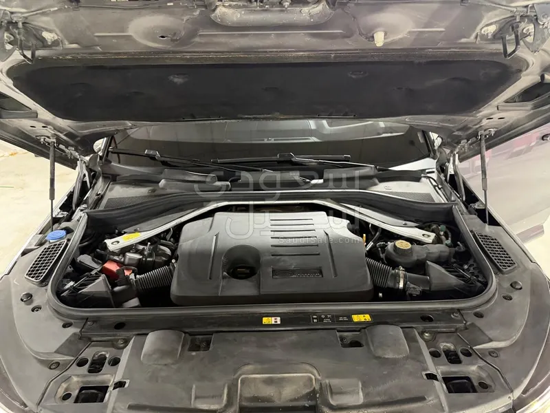 2023 Land Rover Range Rover Sport R-DYNAMIC SE