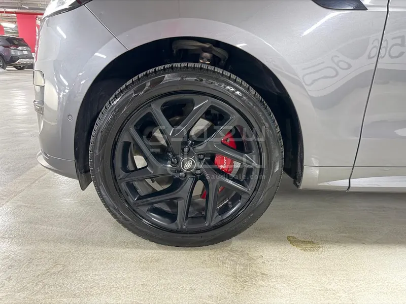 2023 Land Rover Range Rover Sport R-DYNAMIC SE
