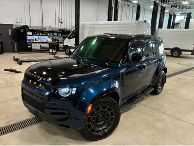 2026 Land Rover Defender Octa