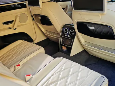 2016 بنتلي كونتيننتل فلاينج سبير دابليو 12