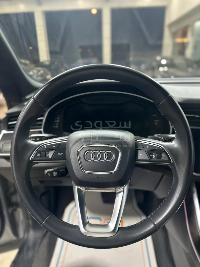 2019 اودي كيو 8 كواترو 55 تي اف اس اي