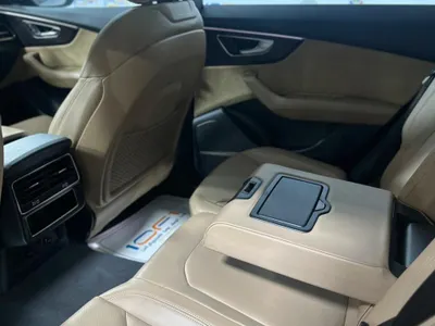 2019 اودي كيو 8 كواترو 55 تي اف اس اي