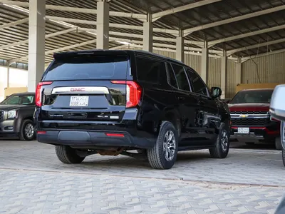 2022 جي ام سي يوكون اس ال اي