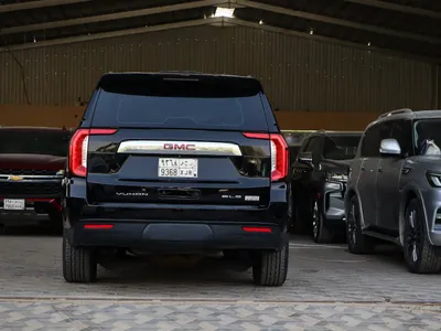 2022 جي ام سي يوكون اس ال اي