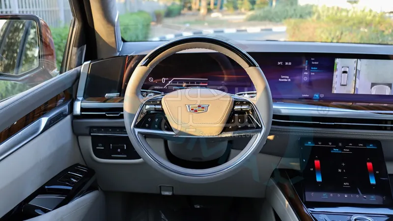 2025 Cadillac Escalade Platinum