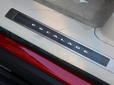 2025 Cadillac Escalade Platinum