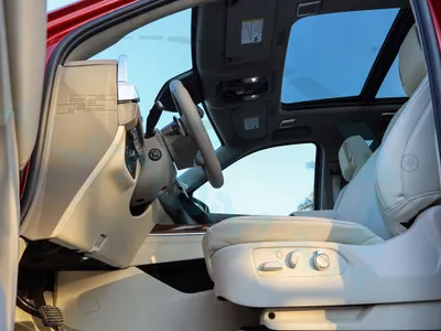 2025 Cadillac Escalade Platinum