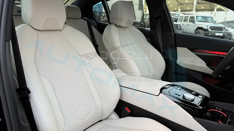 2026 BMW 5 Series 520i