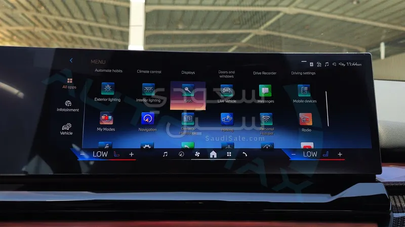 2026 BMW 5 Series 520i