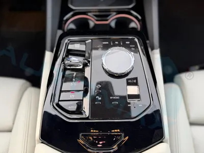 2026 BMW 5 Series 520i