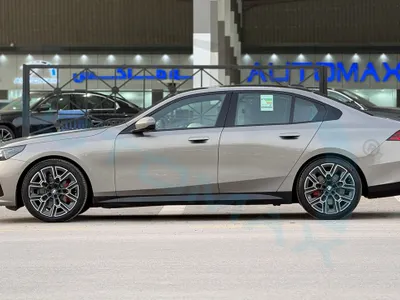 2026 BMW 5 Series 520i