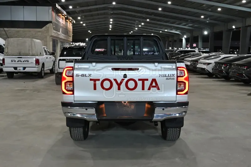 2026 تويوتا هاي لوكس غمارتين