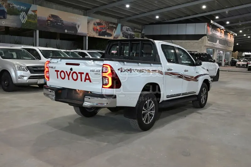 2026 تويوتا هاي لوكس غمارتين