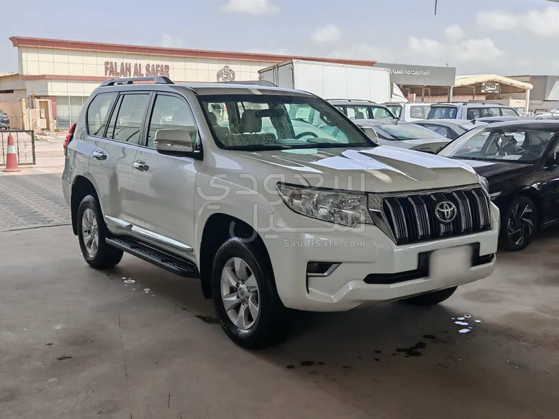 2023 تويوتا برادو تي اكس ال