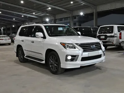 2015 لكزس إل إكس 570 اس