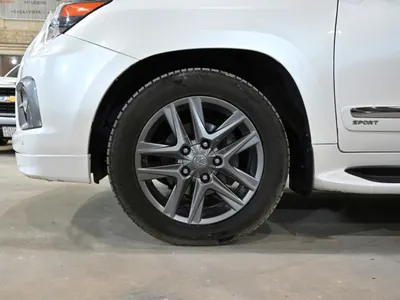 2015 لكزس إل إكس 570 اس