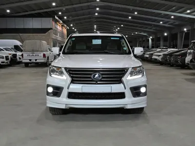 2015 لكزس إل إكس 570 اس