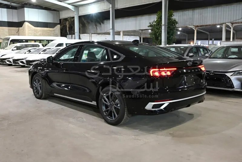 2026 Ford Taurus Trend