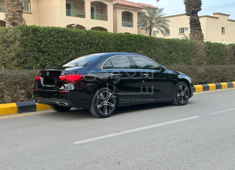 2024 مرسيدس - بنز أي 220