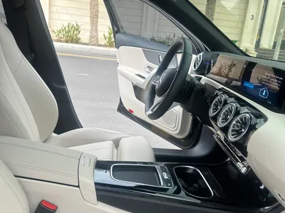 2024 مرسيدس - بنز أي 220