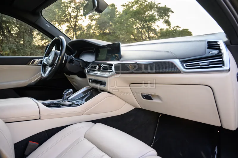 2022 بي ام دبليو الفئة اكس 6 40أي