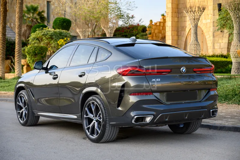 2022 بي ام دبليو الفئة اكس 6 40أي