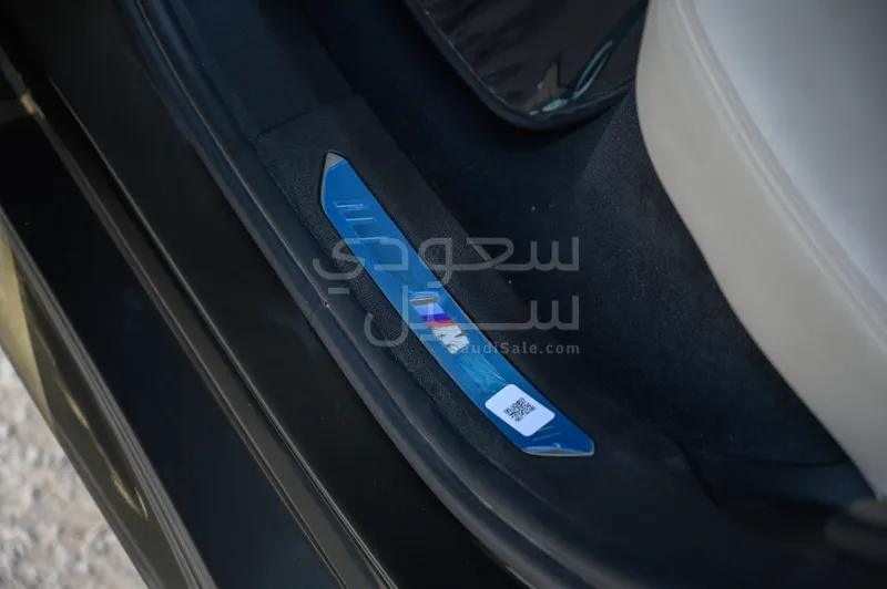 2022 بي ام دبليو الفئة اكس 6 40أي