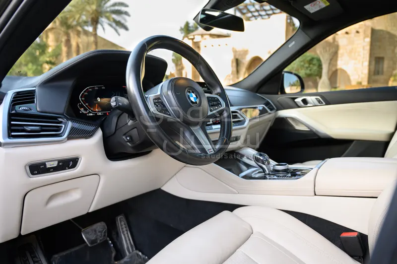 2022 بي ام دبليو الفئة اكس 6 40أي