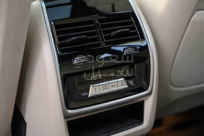 2022 بي ام دبليو الفئة اكس 6 40أي