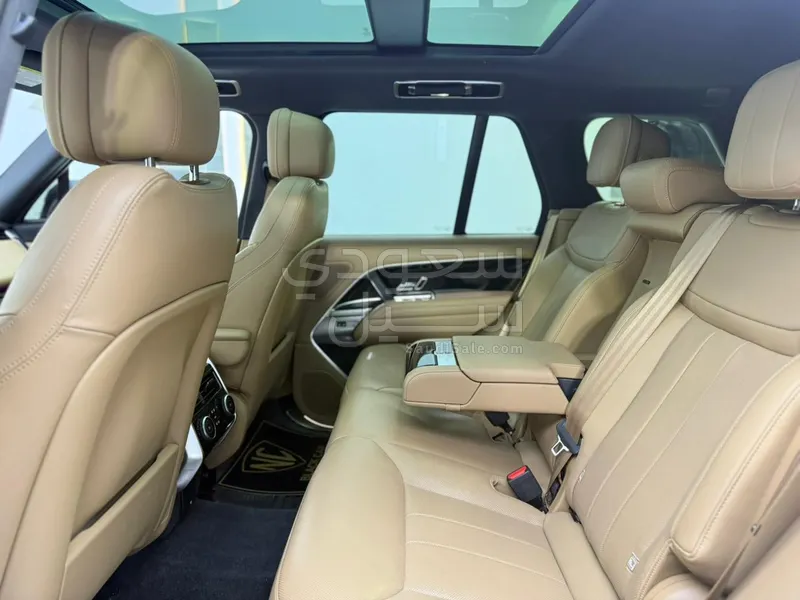 2023 لاند روفر رينج روفر فوج اس اي