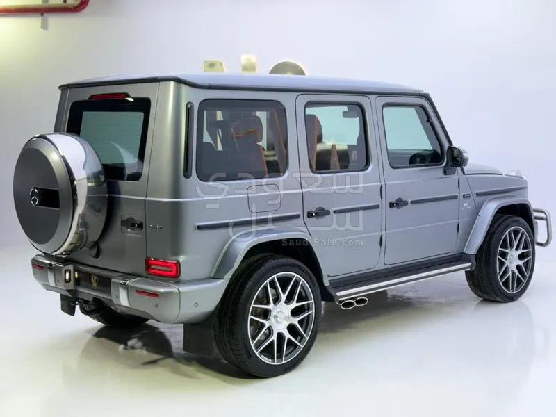 2022 مرسيدس - بنز جي 63 أي إم جي