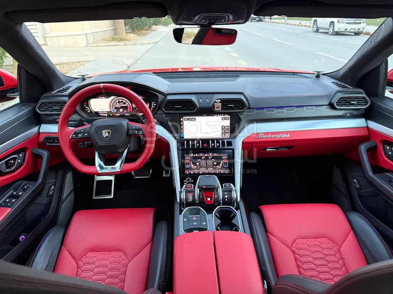 2019 لمبرجيني اوروس