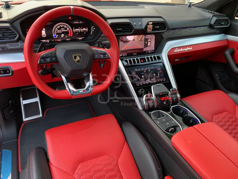 2019 لمبرجيني اوروس