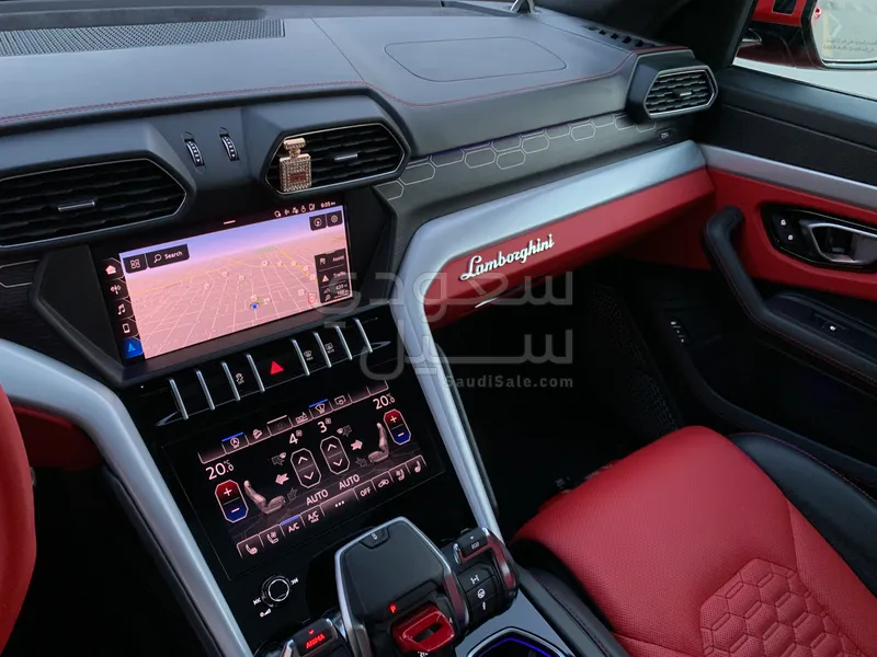 2019 لمبرجيني اوروس