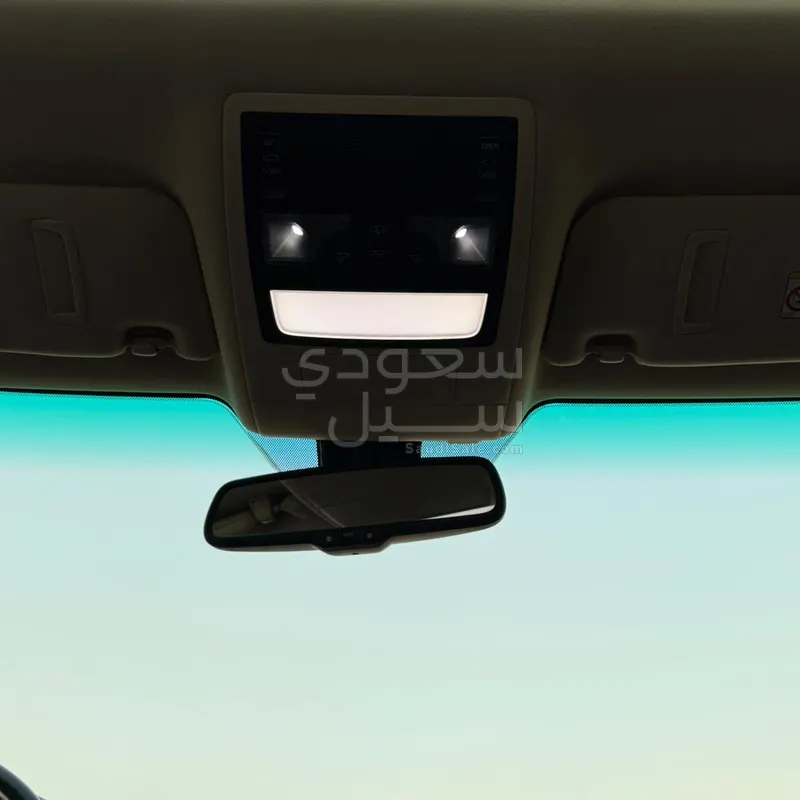 2013 لكزس جي إس 250