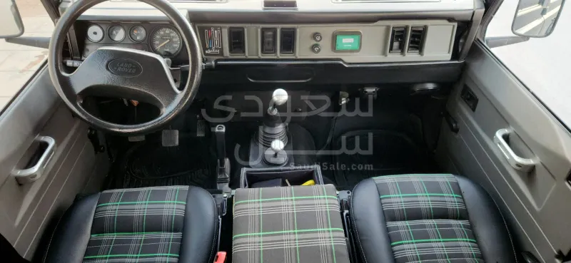 1997 لاند روفر ديفيندر 110