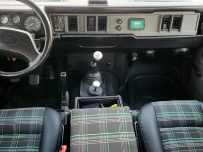 1997 لاند روفر ديفيندر 110