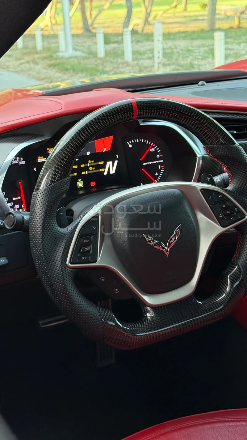 2014 شفروليه كورفيت ال تي 3 زد 51