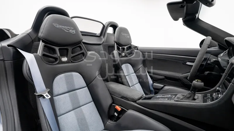 2023 Porsche 718 Spyder